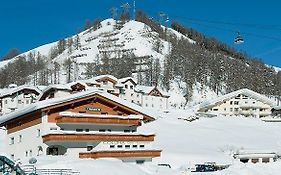 Garni-Appartement Collina